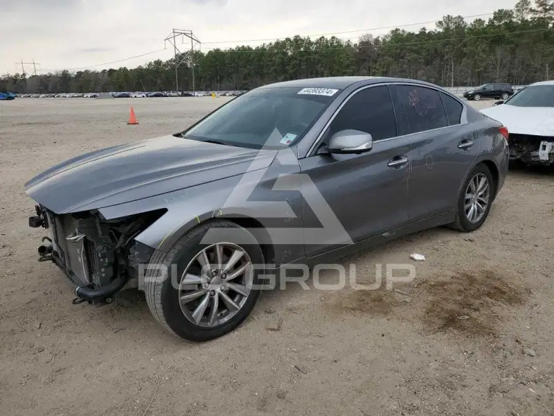 2017 Infinity Q50 фото