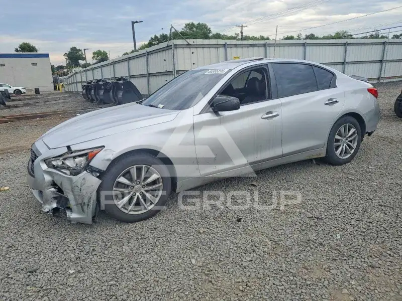 2017 Infinity Q50 фото