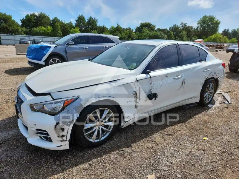 2017 Infinity Q50 фото