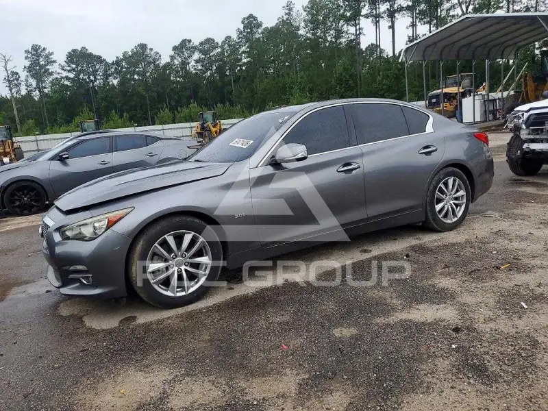 2017 Infinity Q50 фото
