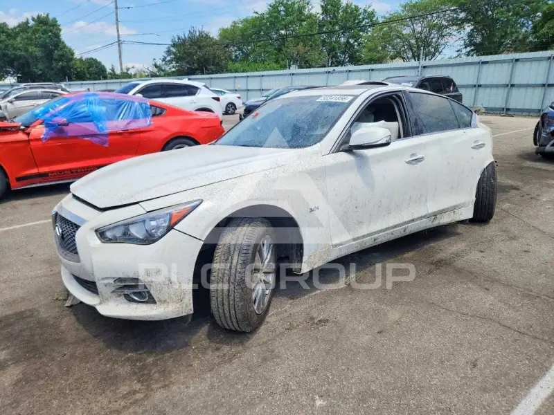 2017 Infinity Q50 фото