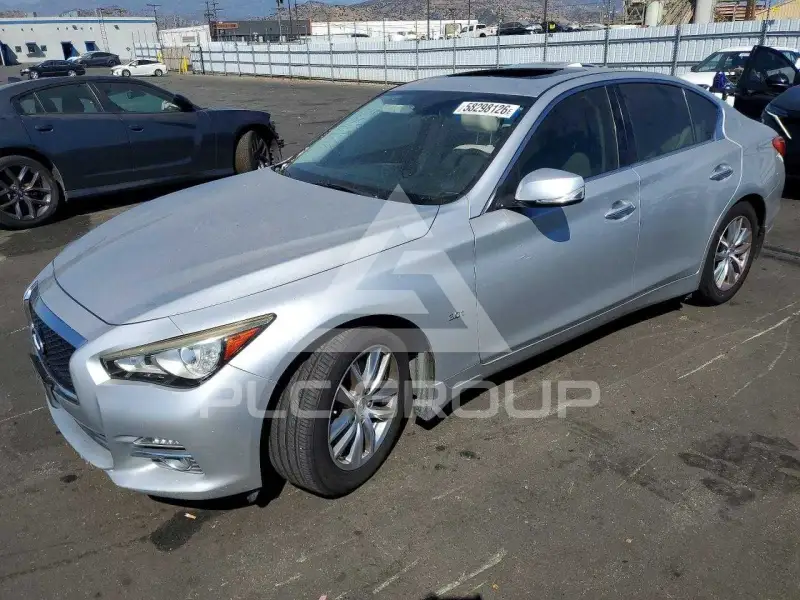 2017 Infinity Q50 фото