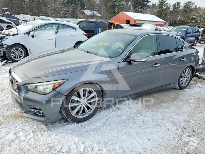 2017 Infinity Q50 фото