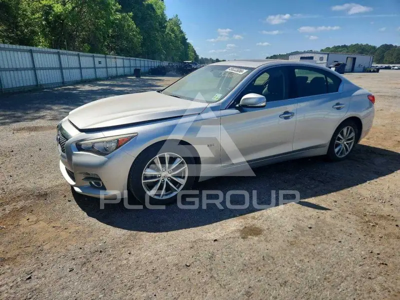 2017 Infinity Q50 фото