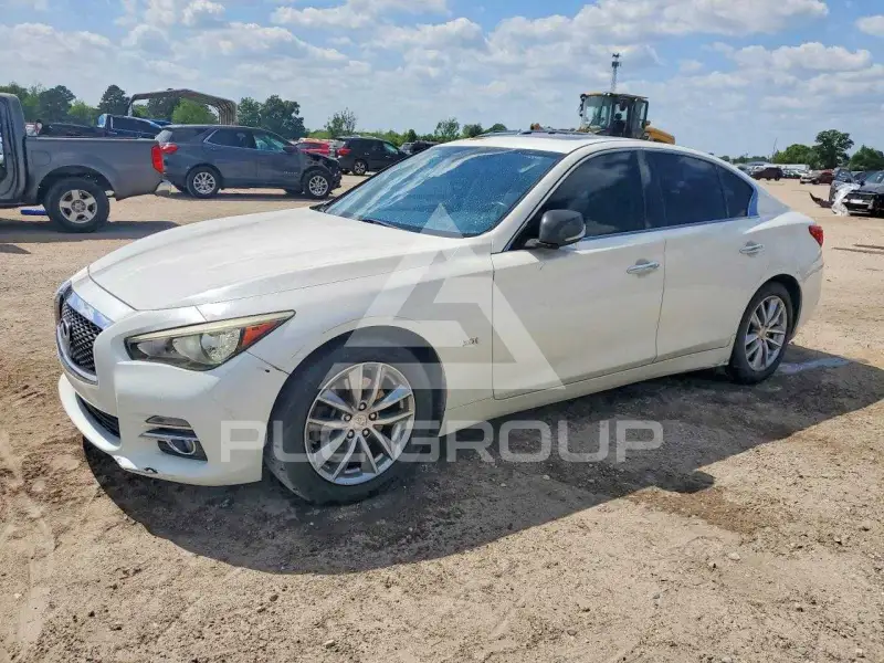 2017 Infinity Q50 фото