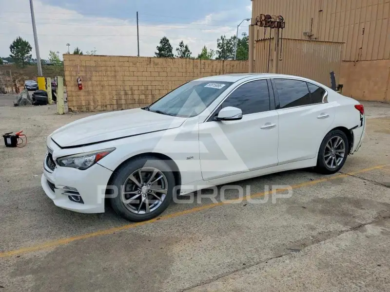 2017 Infinity Q50 фото