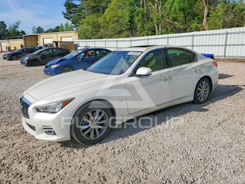 2017 Infinity Q50 фото