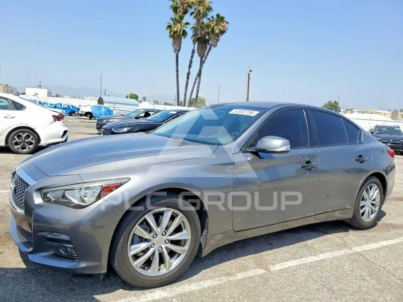 2017 Infinity Q50 фото