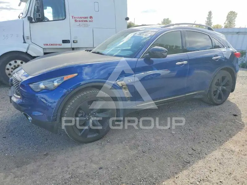 2017 Infinity QX70 фото
