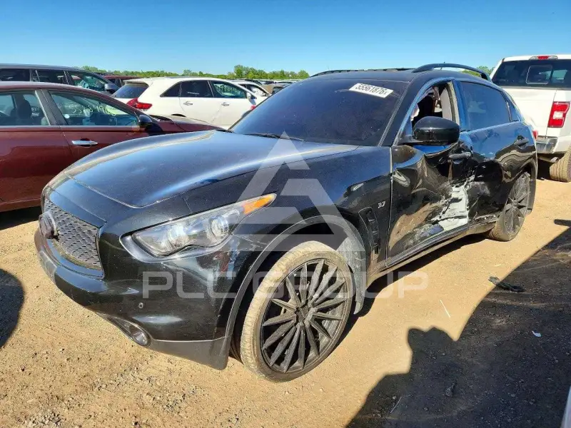 2017 Infinity QX70 фото