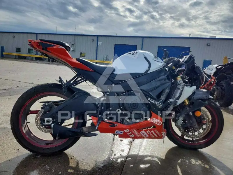 2017 Suzuki GSX-R750 фото