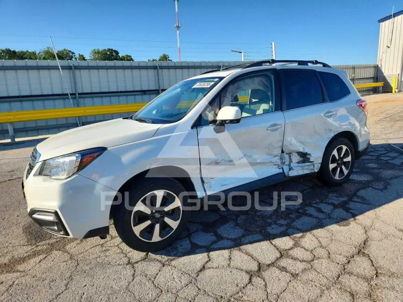 2017 Subaru Forester фото