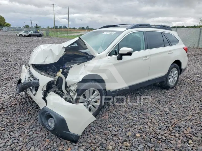 2017 Subaru Outback photo