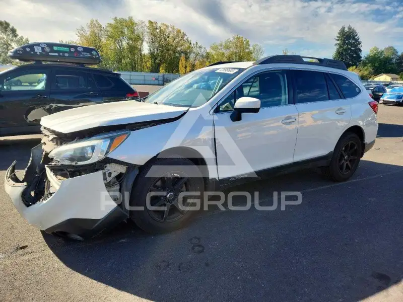 2017 Subaru Outback photo