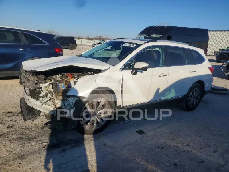 2017 Subaru Outback photo