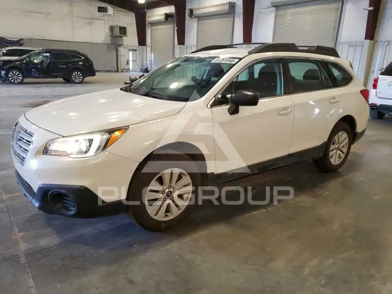 2017 Subaru Outback photo