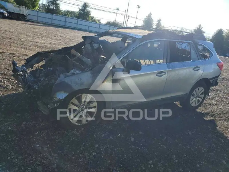 2017 Subaru Outback photo