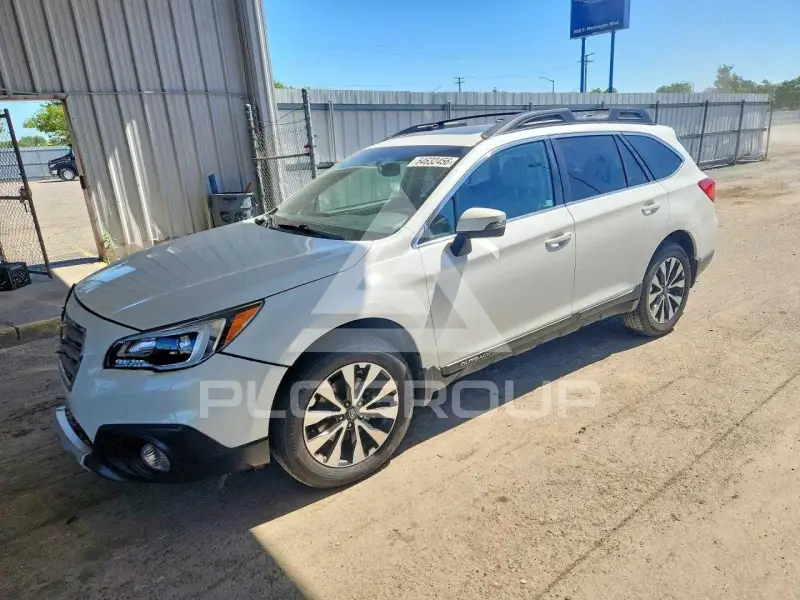 2017 Subaru Outback photo