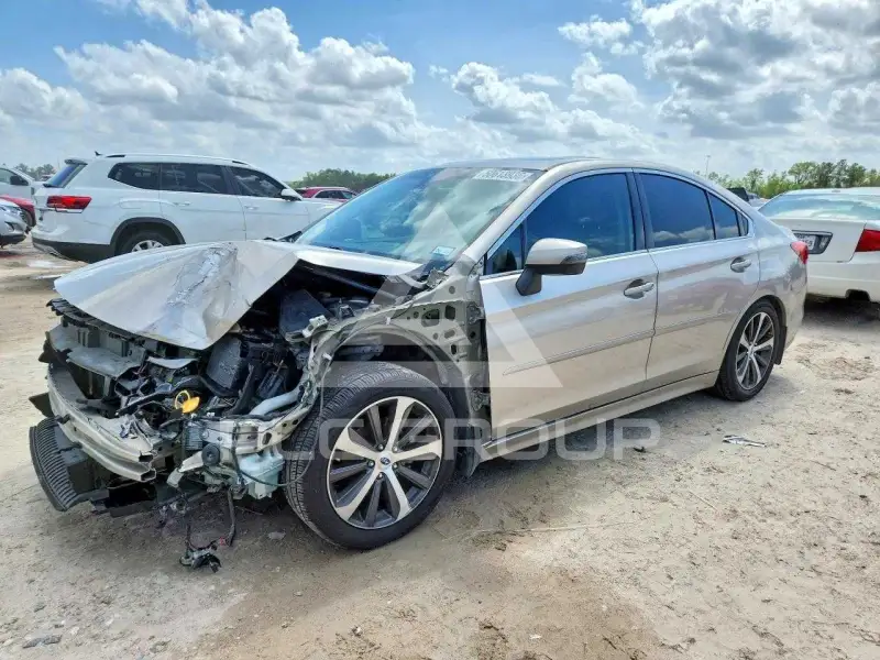 2017 Subaru Legacy фото