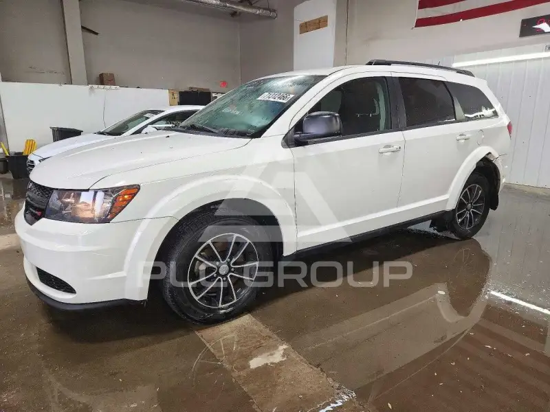 2017 Dodge JOURNEY photo