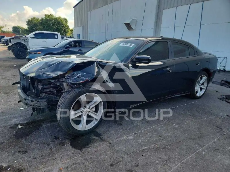 2017 Dodge CHARGER photo