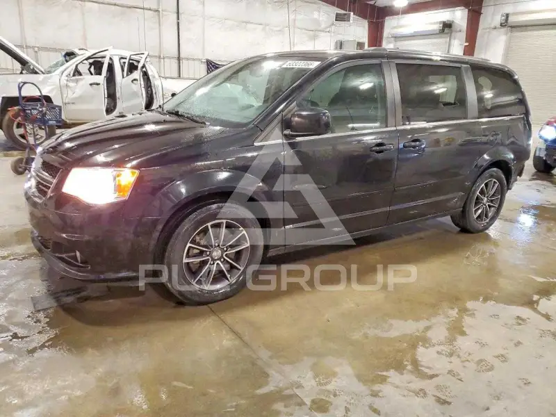 2017 Dodge CARAVAN photo