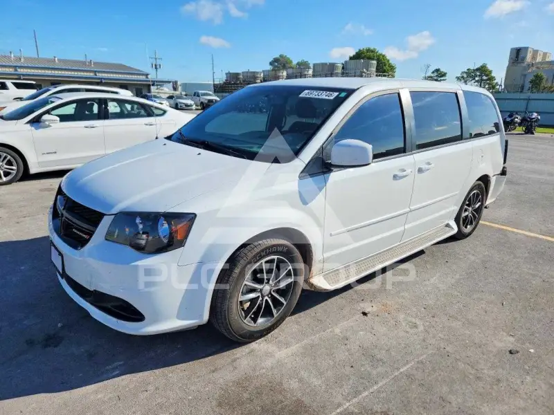 2017 Dodge CARAVAN фото