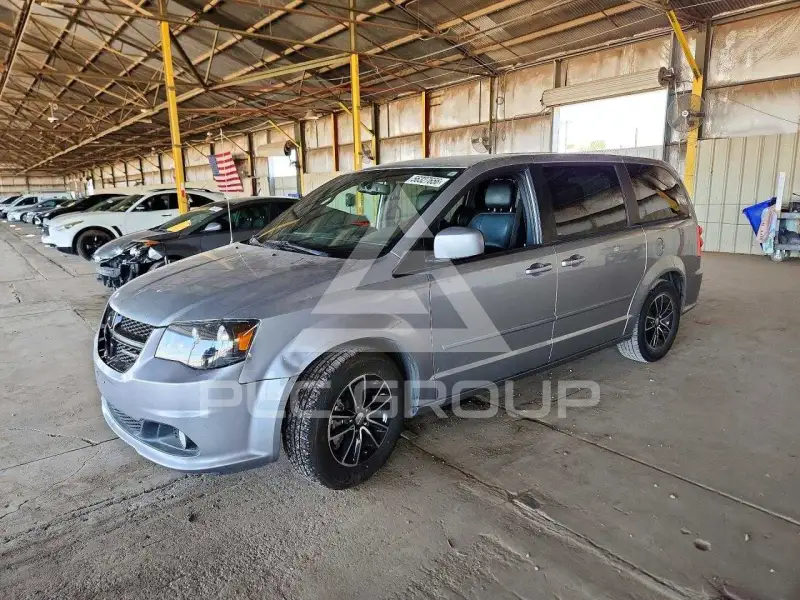2017 Dodge CARAVAN фото