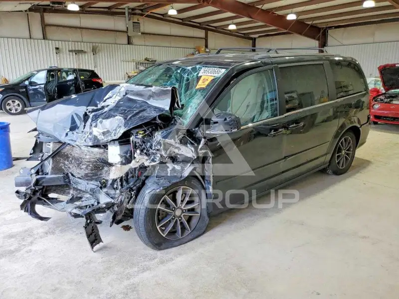 2017 Dodge CARAVAN photo