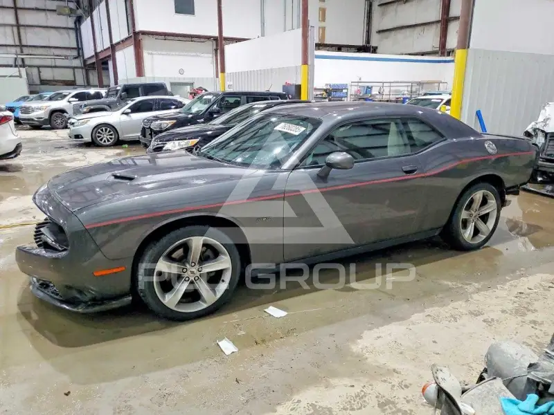 2017 Dodge CHALLENGER фото
