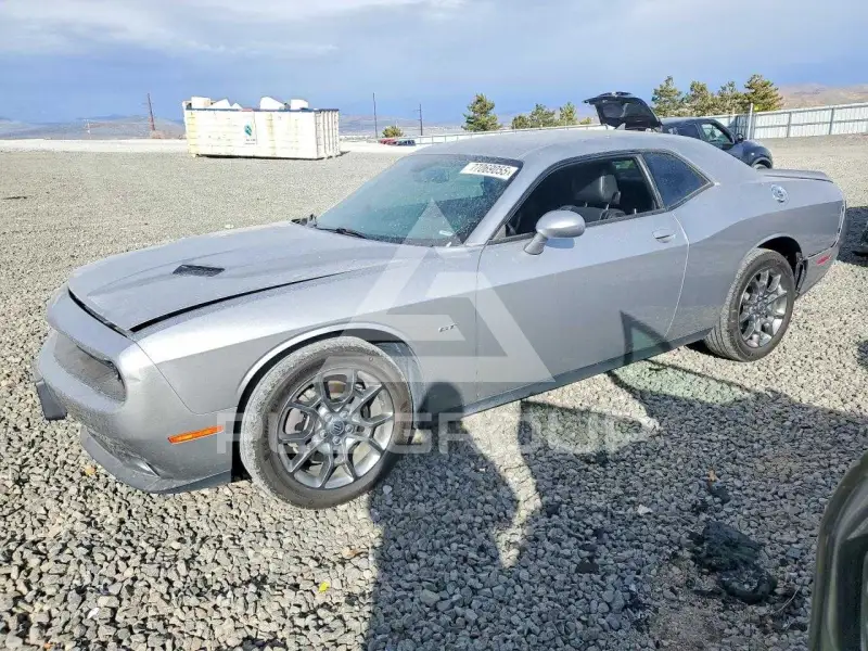 2017 Dodge CHALLENGER фото