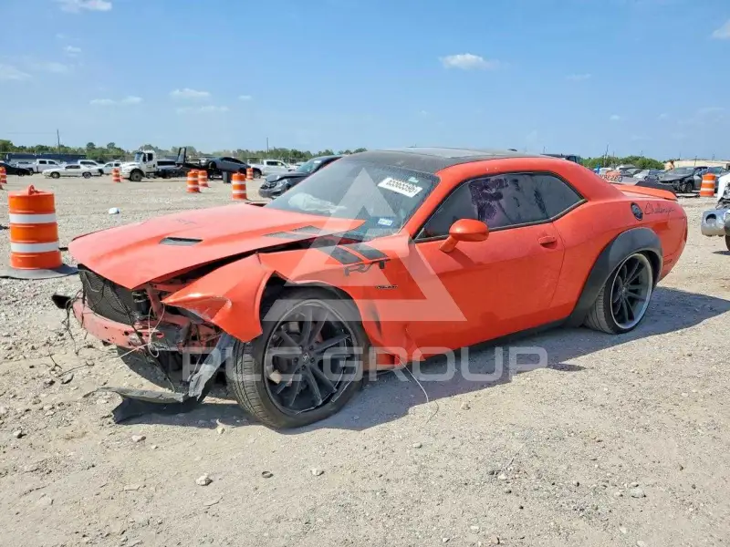 2017 Dodge CHALLENGER фото