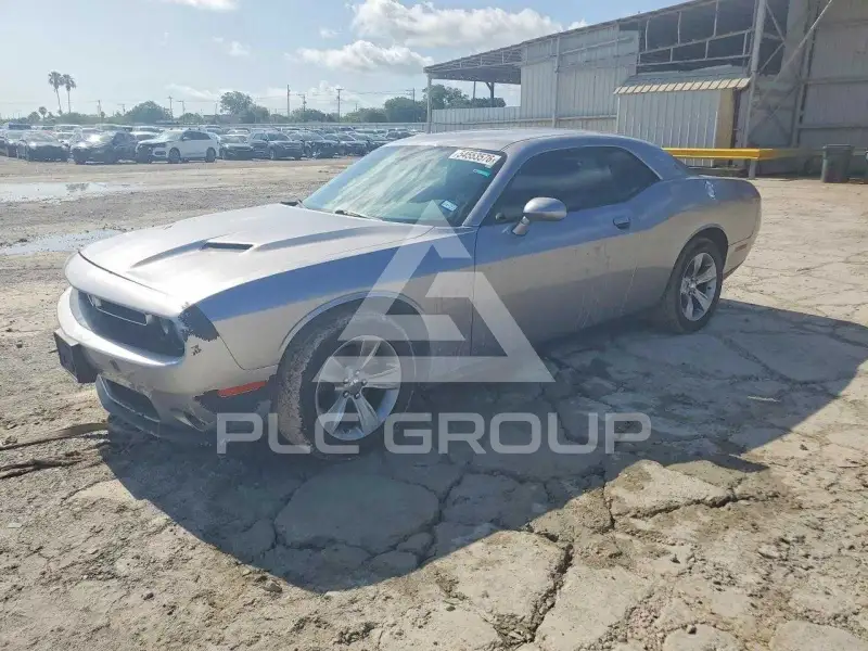 2017 Dodge CHALLENGER photo