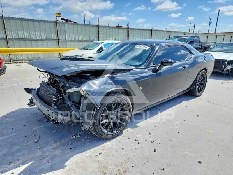 2017 Dodge CHALLENGER photo