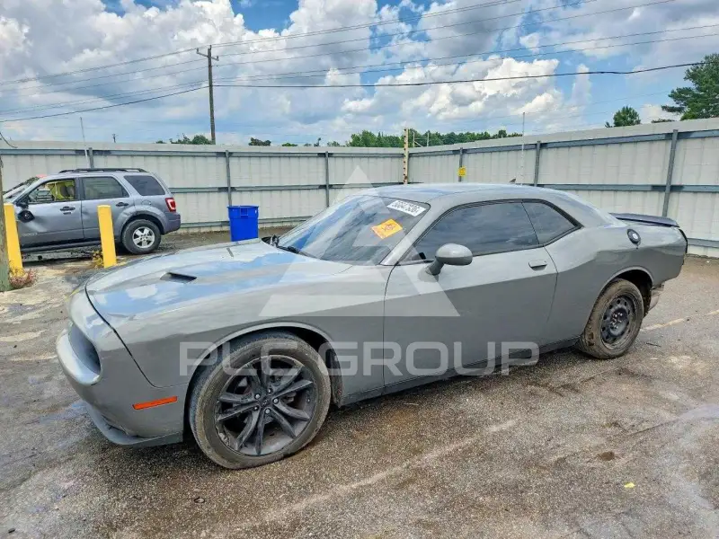 2017 Dodge CHALLENGER фото