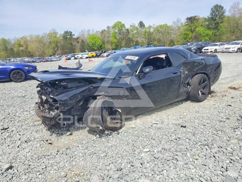 2017 Dodge CHALLENGER фото