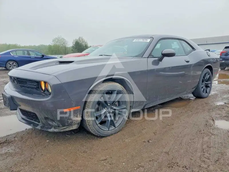 2017 Dodge CHALLENGER фото