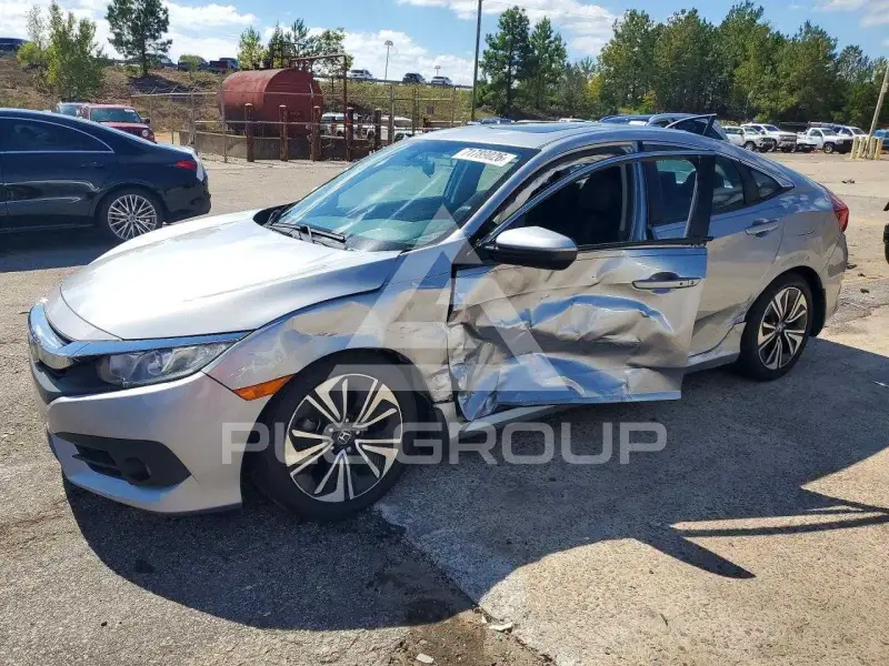 2017 Honda CIVIC фото
