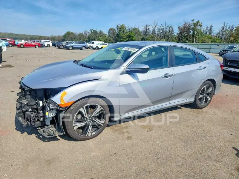 2017 Honda CIVIC фото