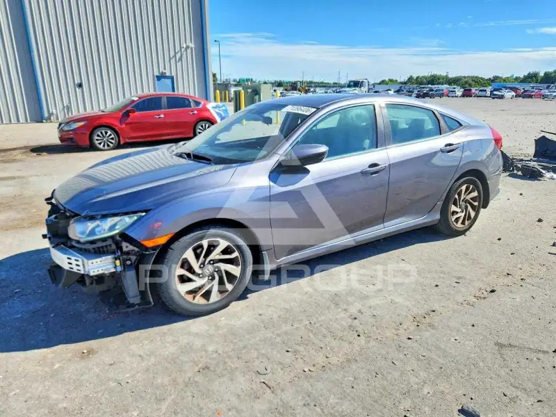 2017 Honda CIVIC photo