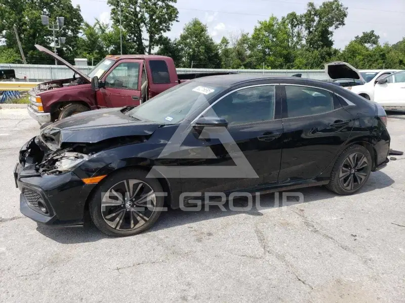 2017 Honda CIVIC photo