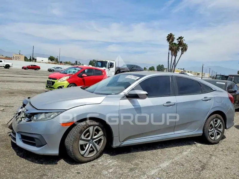 2017 Honda CIVIC фото