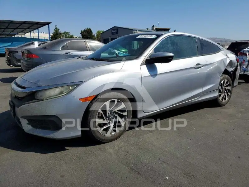 2017 Honda CIVIC фото