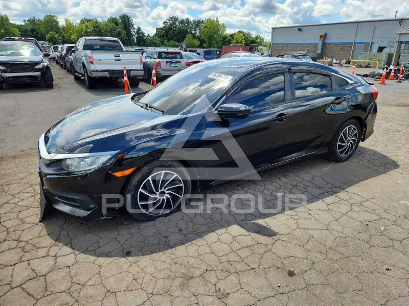 2017 Honda CIVIC photo