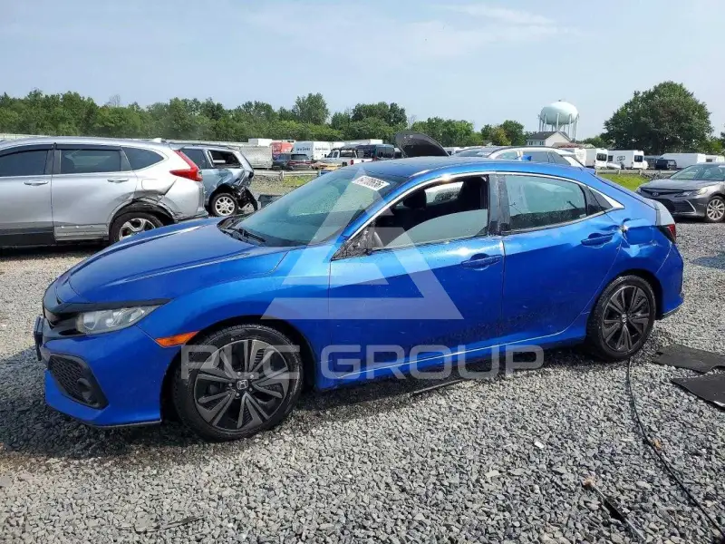 2017 Honda CIVIC фото