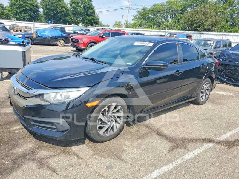 2017 Honda CIVIC фото