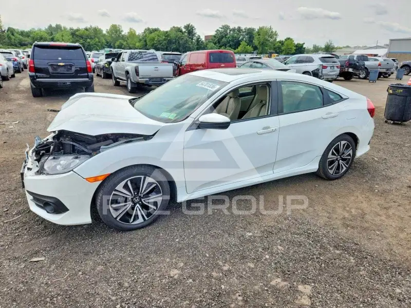 2017 Honda CIVIC photo