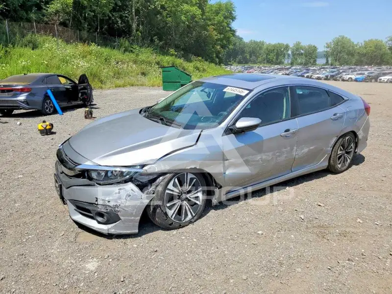 2017 Honda CIVIC фото