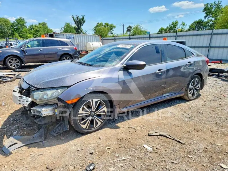 2017 Honda CIVIC фото
