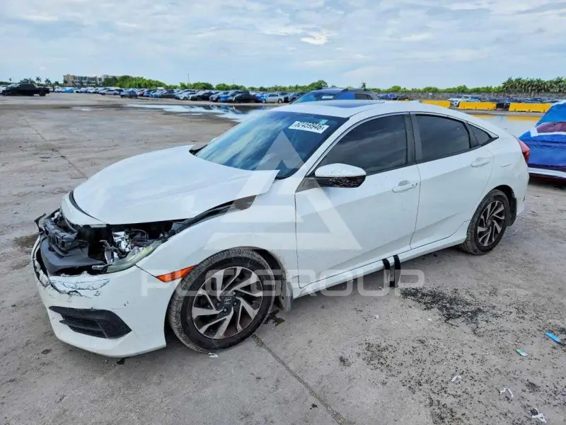 2017 Honda CIVIC фото